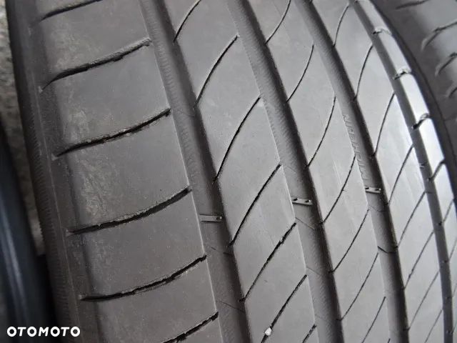 215/55/R17 94V Michelin Primacy 4 - 5