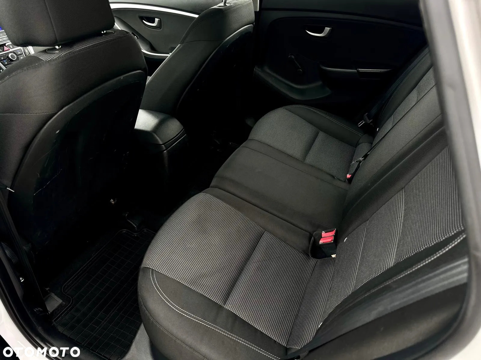 Hyundai i30 1.4 BlueDrive Comfort - 15