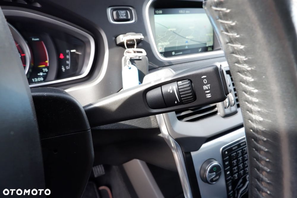 Volvo V40 D2 Powershift Ocean Race - 19