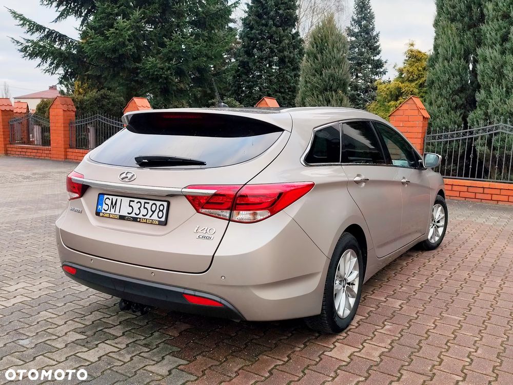 Hyundai i40 Kombi blue 1.7 CRDi DCT Style - 16