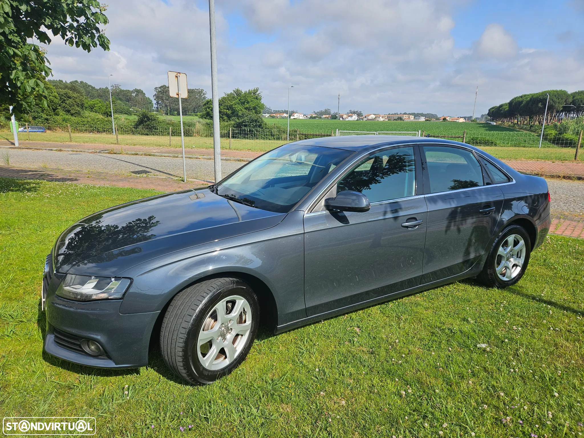 Audi A4 2.0 TDI exclusive - 7