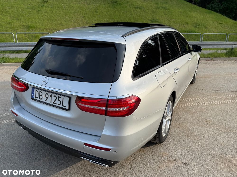 Mercedes-Benz Klasa E 220 d 9G-TRONIC - 9