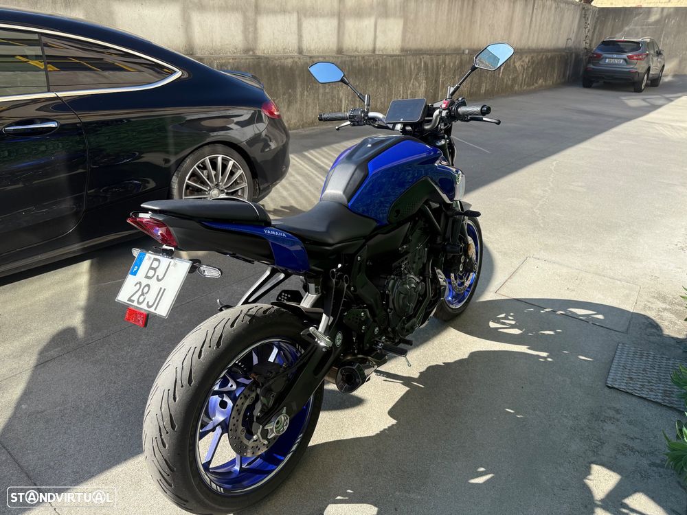 Yamaha MT-07 - 2