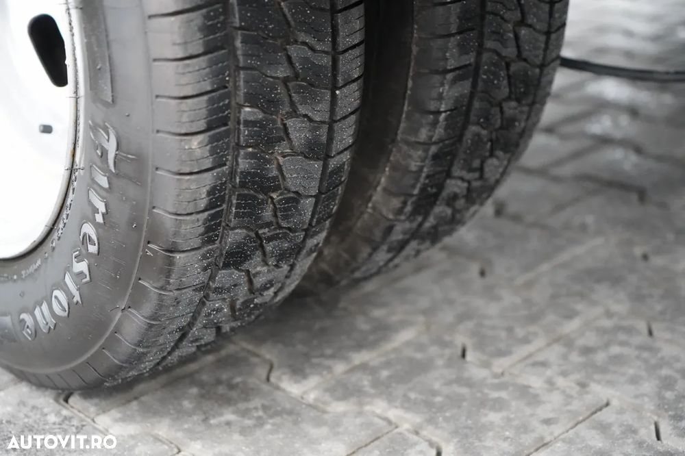 Iveco DAILY 35-160 / BASCULATOR / CU DOUA PERSOANE - 6 LOCURI / DOUĂ PERSOANE / MANUAL / 2023 / IMPORTAT - 23