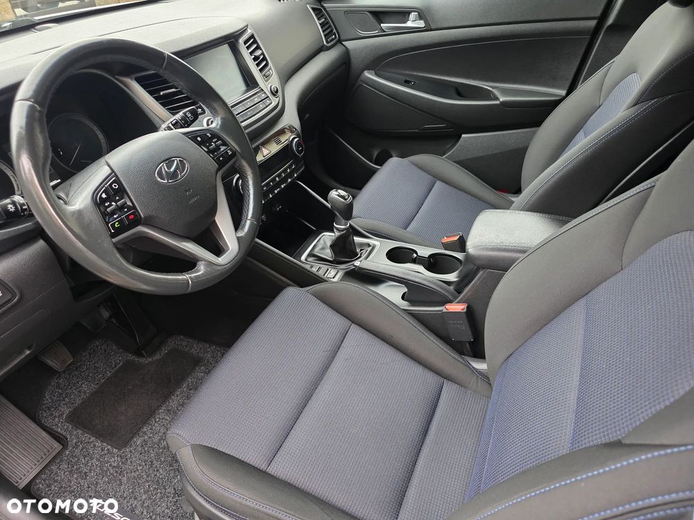Hyundai Tucson - 33