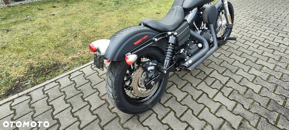 Harley-Davidson Dyna Street Bob - 20