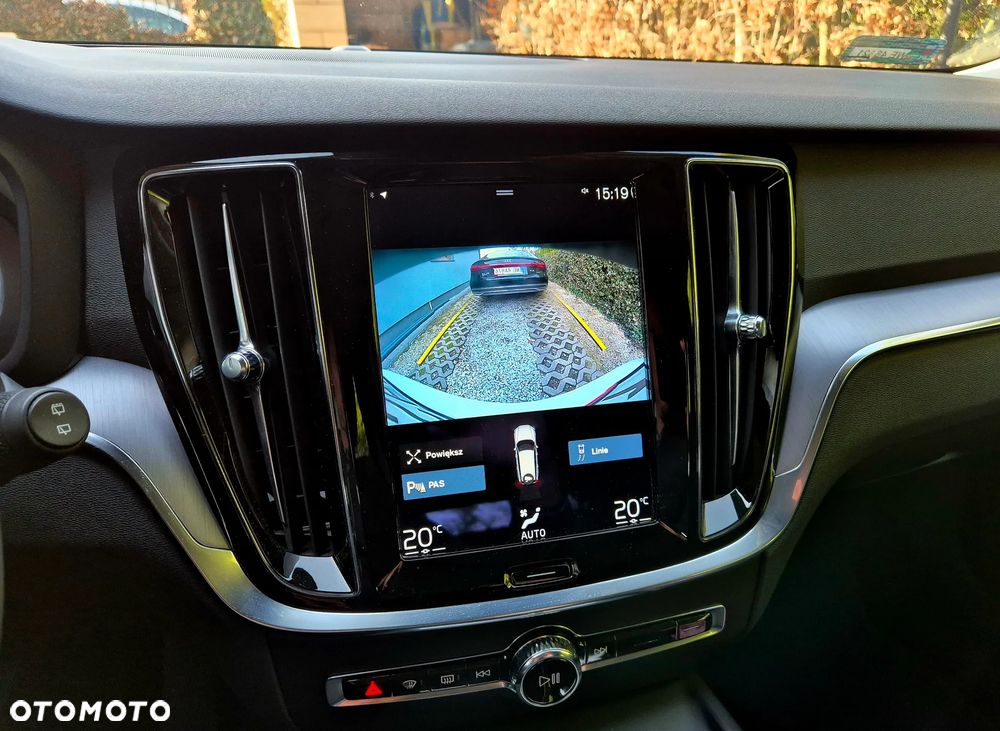 Volvo V60 B3 B Momentum - 9