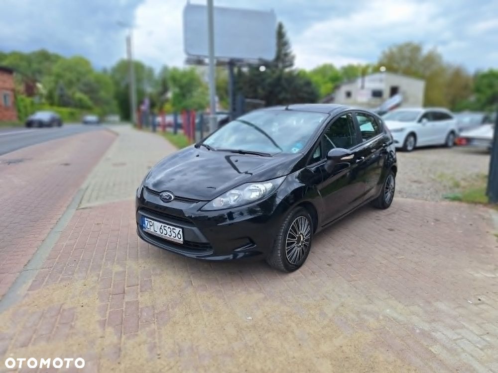 Ford Fiesta 1.25 Ambiente - 2