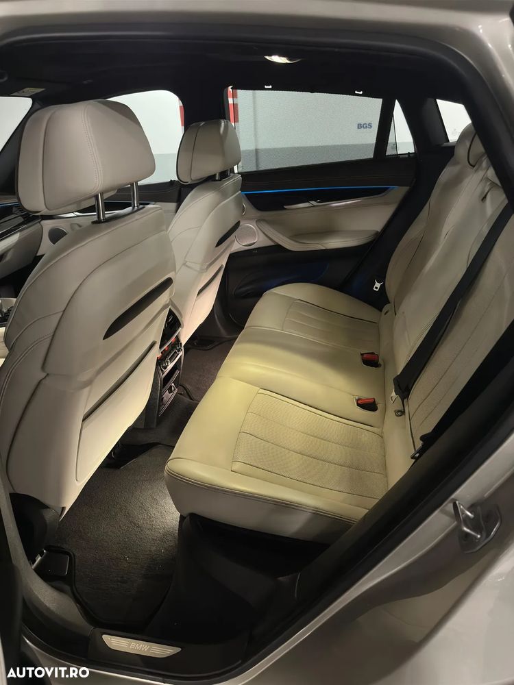 BMW X6 xDrive50i - 7