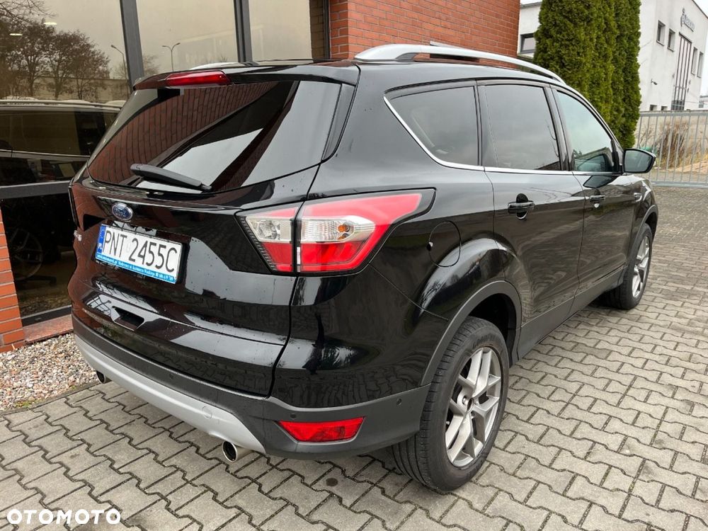 Ford Kuga 1.5 EcoBoost 2x4 Trend - 3