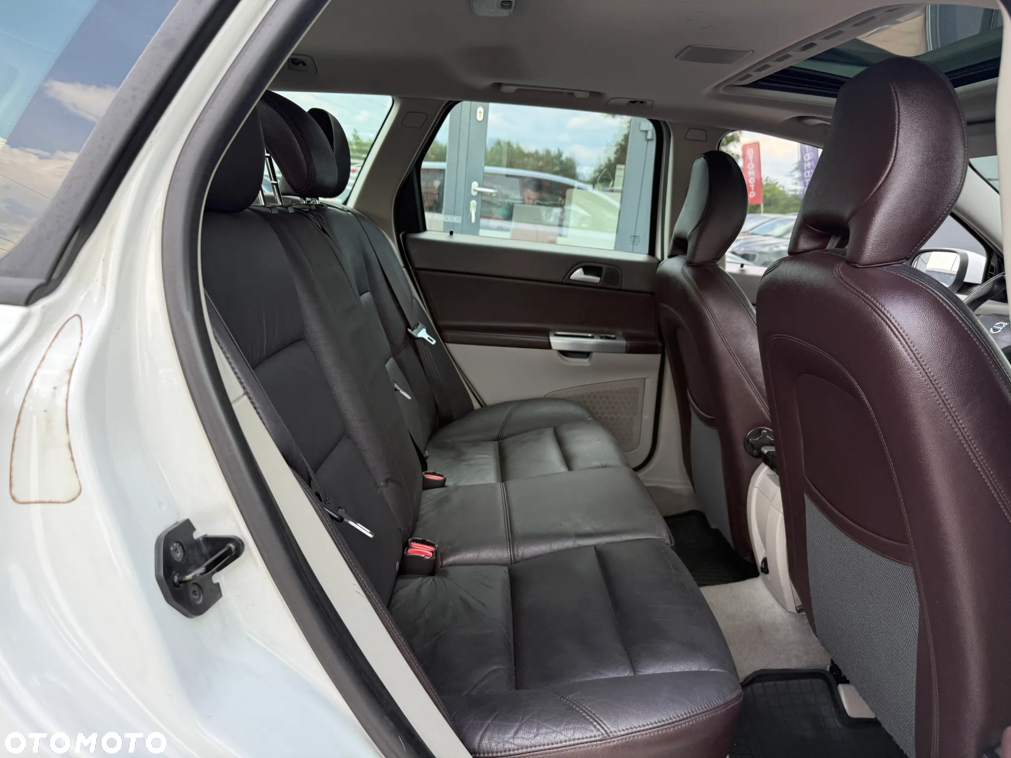 Volvo V50 1.8 Momentum - 25