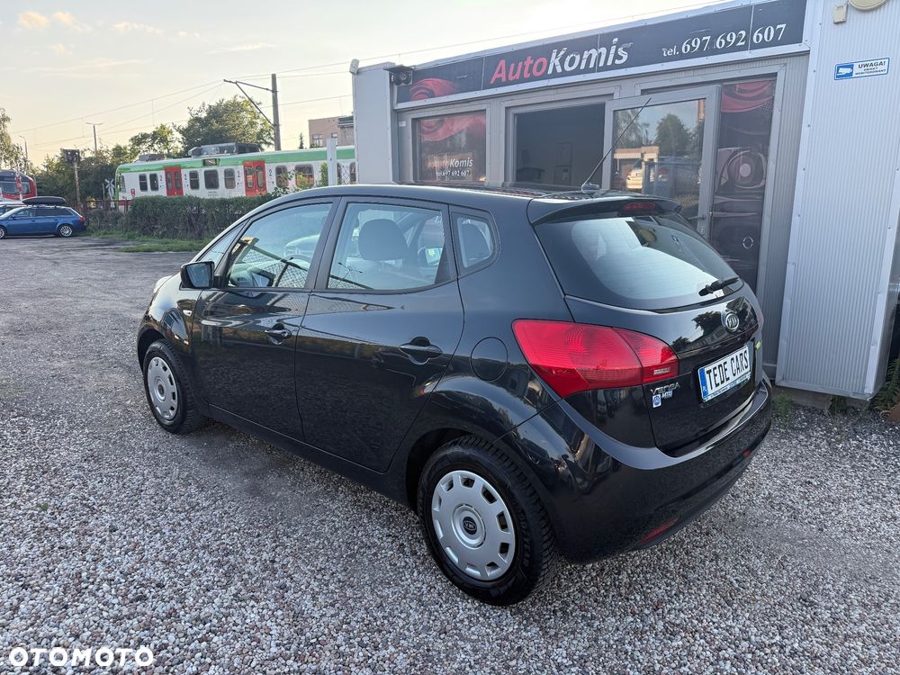 Kia Venga - 4
