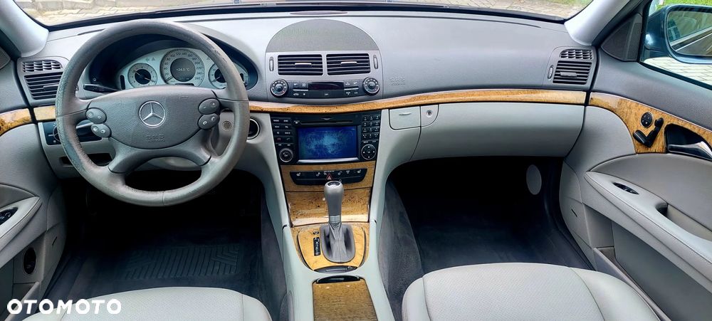 Mercedes-Benz Klasa E - 12