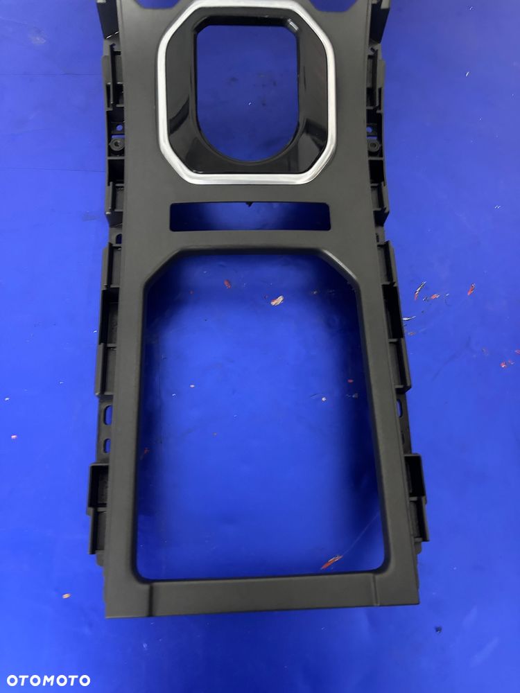 RANGE ROVER EVOQUE 12 R RAMKA OSLONA KONSOLI BJ32-045A66 - 3