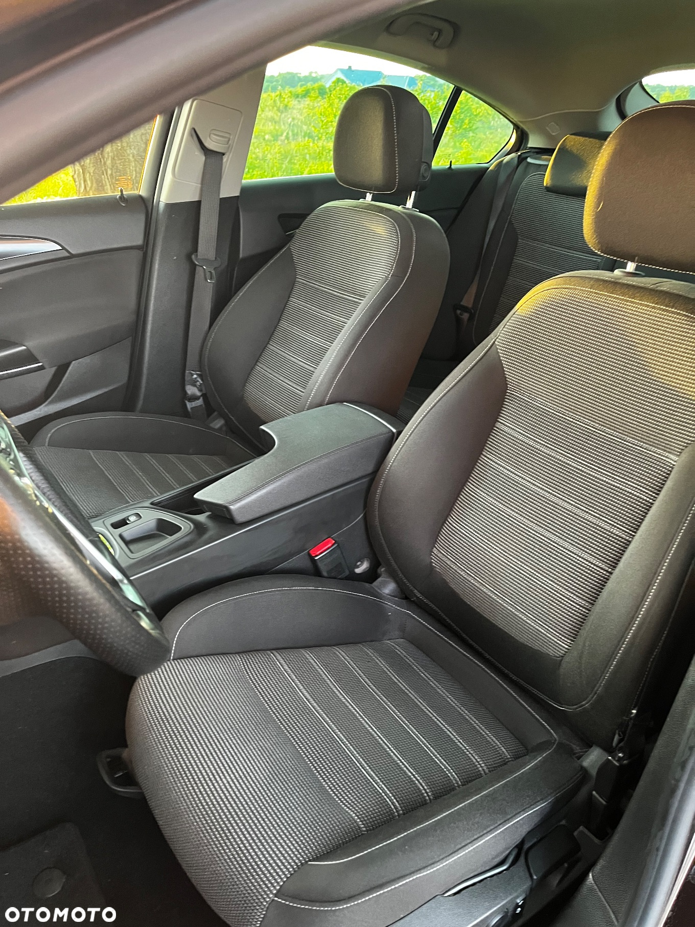 Opel Insignia 1.6 SIDI Turbo Sports Tourer - 23