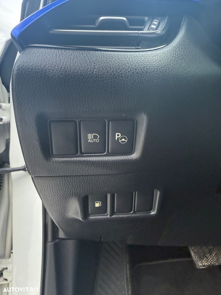 Toyota C-HR Style Selection - 12