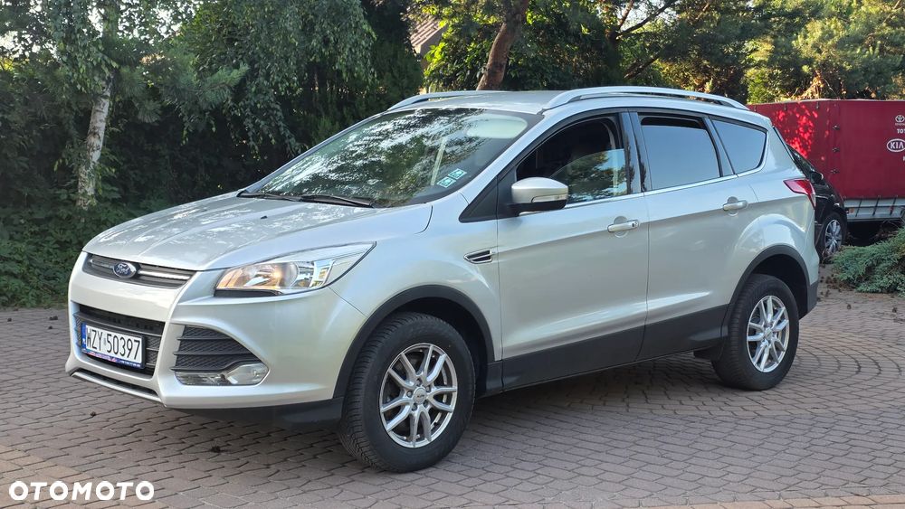 Ford Kuga 1.6 EcoBoost 4x4 Titanium - 2