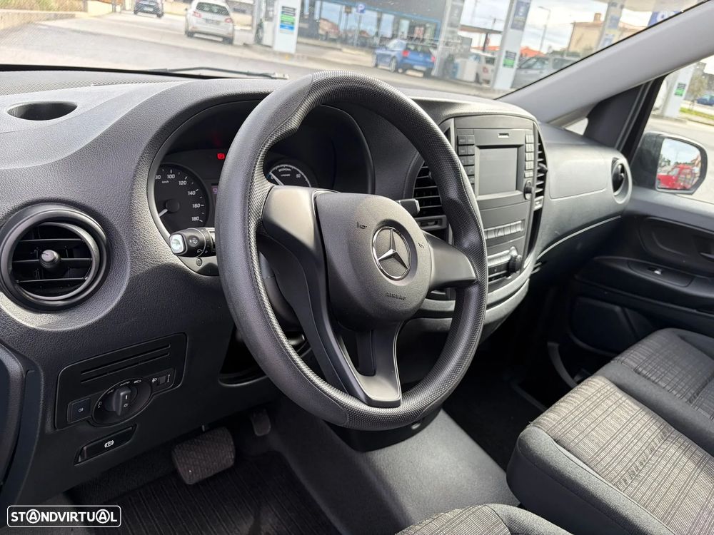 Mercedes-Benz eVito Tourer - 9