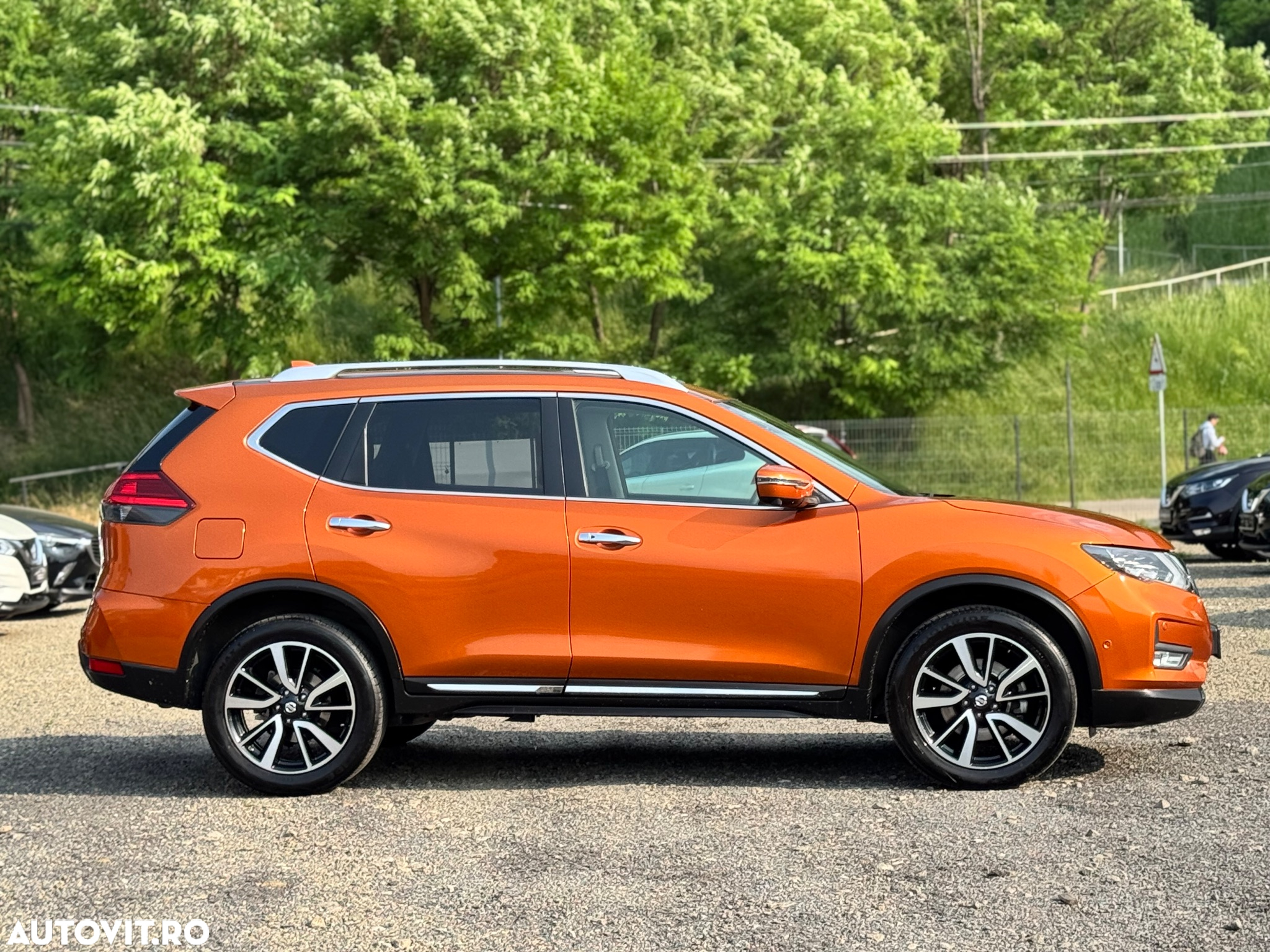 Nissan X-Trail 2.0 dCi ALL-MODE 4x4i Xtronic Tekna - 15