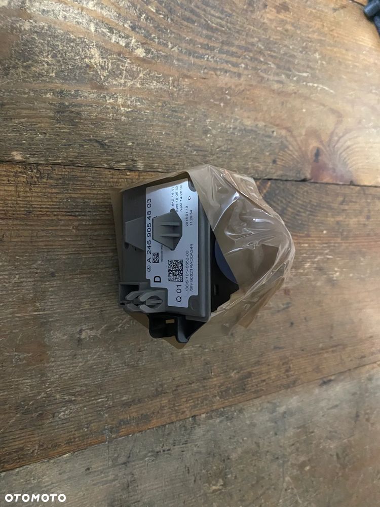 MERCEDES 246 176 cla stacyjka A 2469054803 - 1