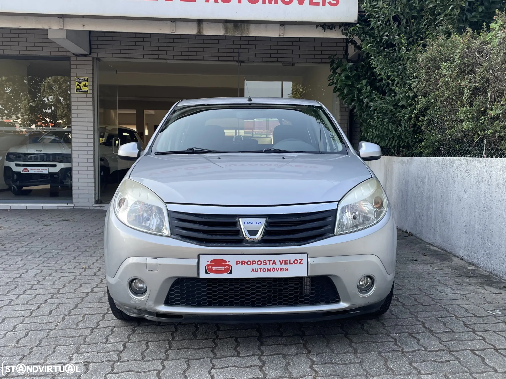 Dacia Sandero 1.2 16V Comfort - 8
