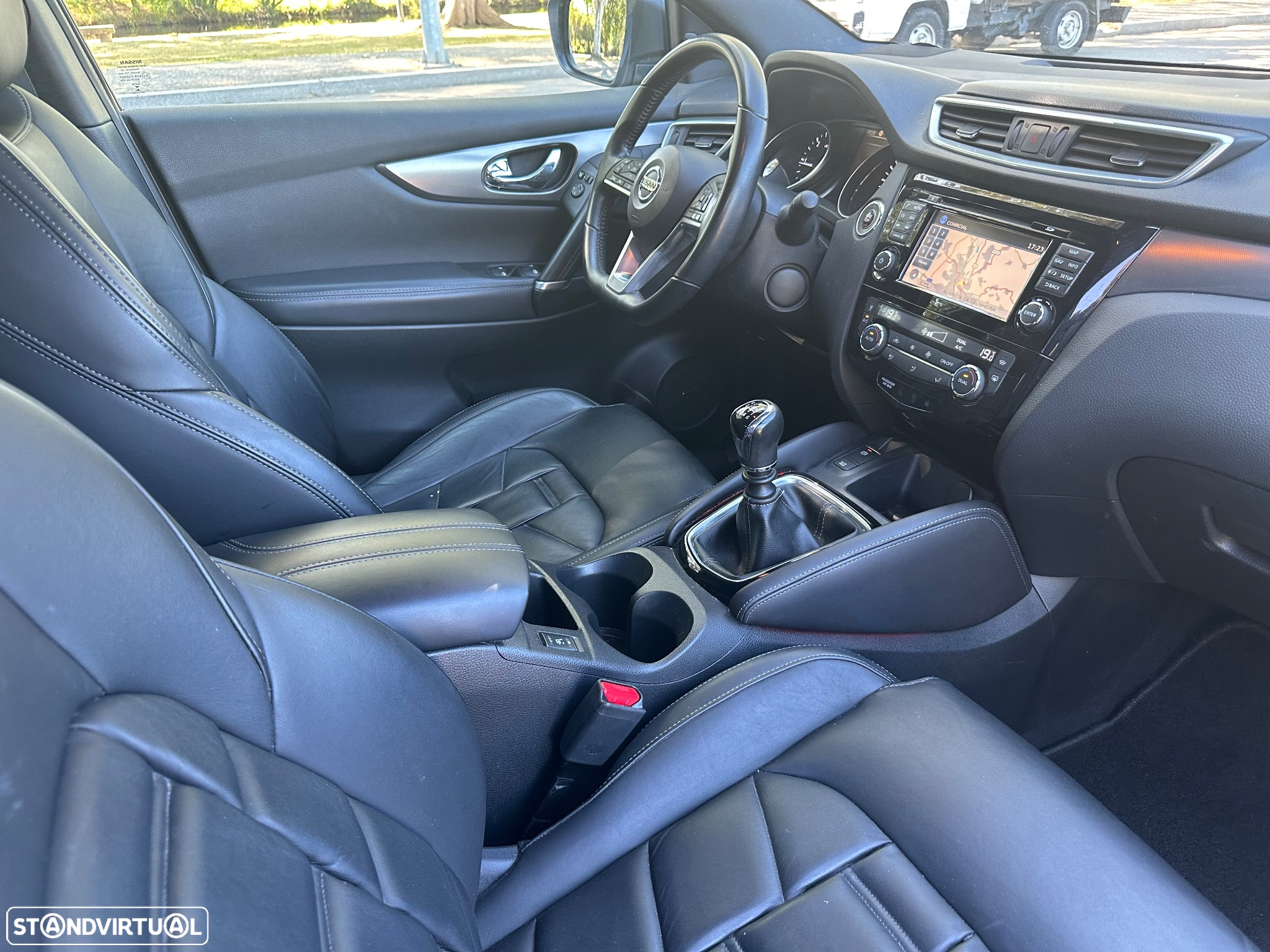 Nissan Qashqai 1.5 dCi Tekna Premium Bose+A+C - 17