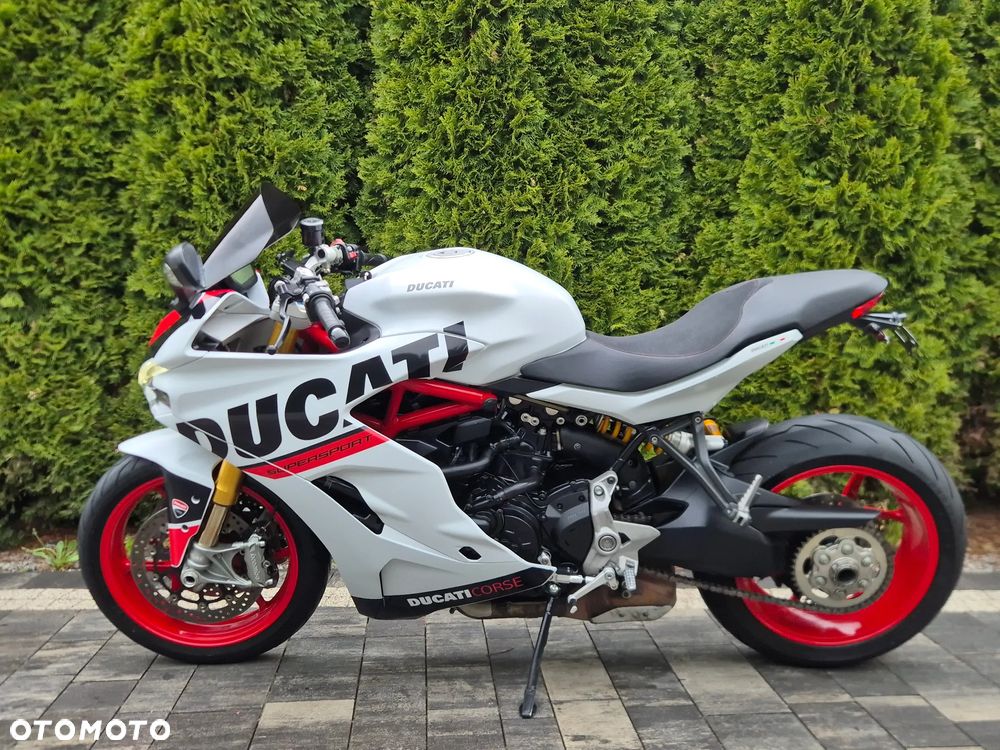 Ducati SuperSport - 5