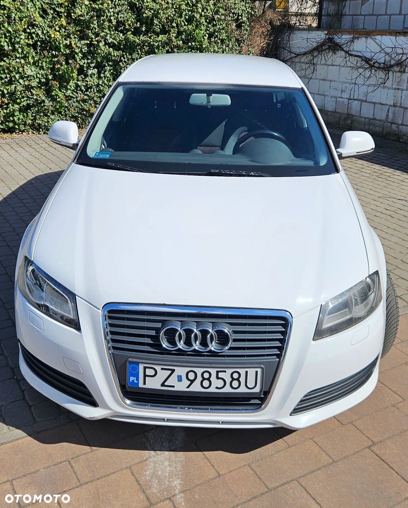Audi A3 Sportback - 2