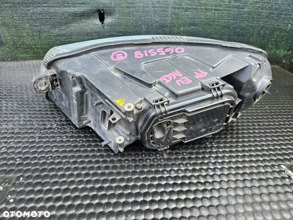 Reflektor Lampa Przetwornica Xenon Przód Przednia PRAWA Europa Audi A6 C6 - 11
