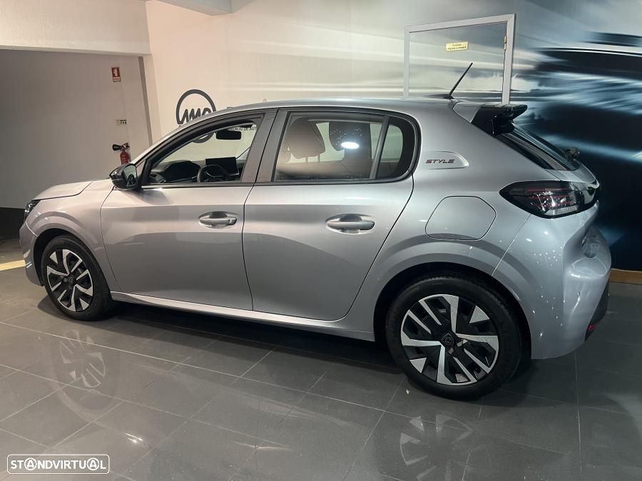 Peugeot 208 1.2 PureTech Allure - 6