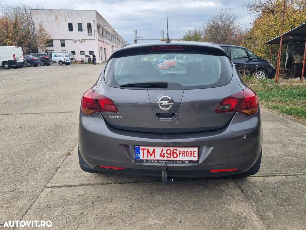 Opel Astra - 11
