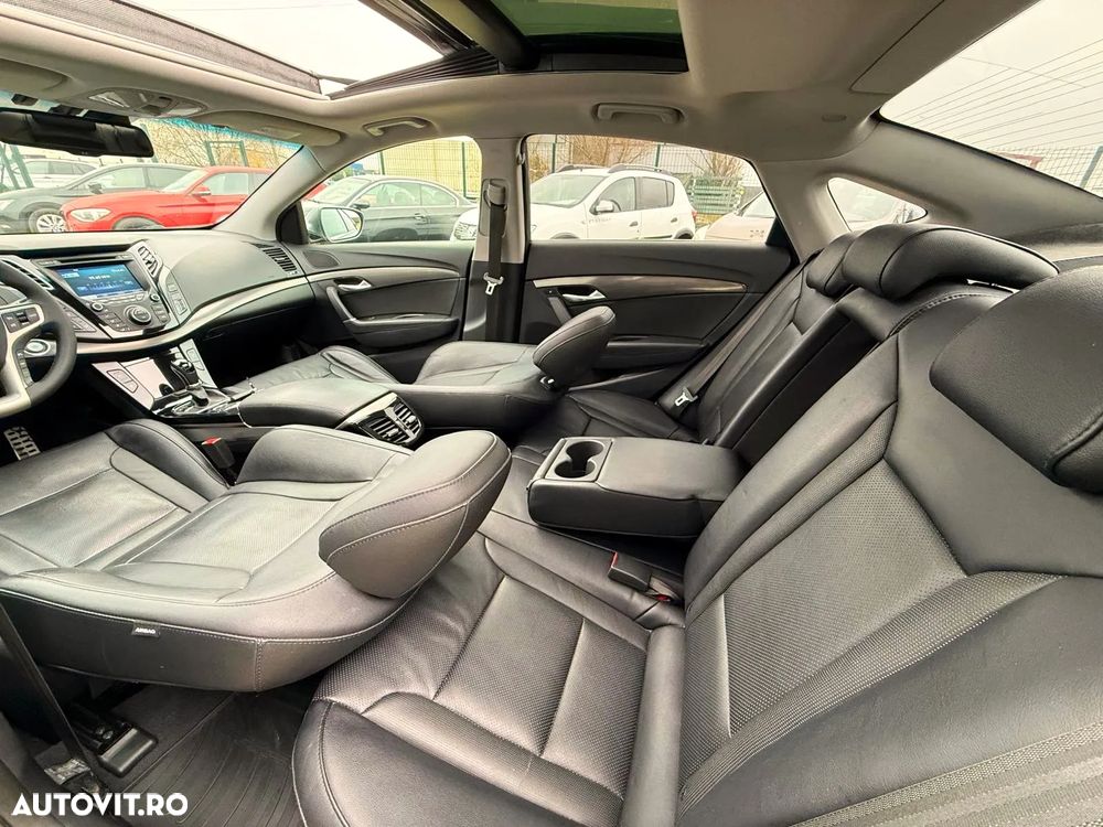 Hyundai i40 i40cw 1.7 CRDi Automatik Premium - 23