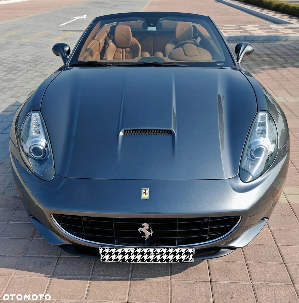 Ferrari California F1 - 25