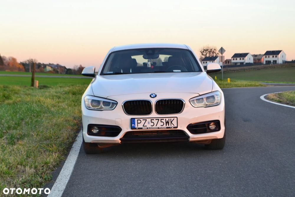 BMW Seria 1 118d Sport Line - 3