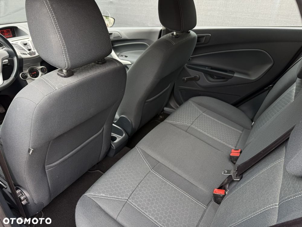 Ford Fiesta 1.25 Titanium - 22