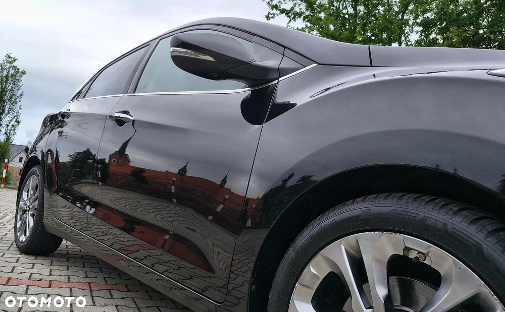 Hyundai i30 1.6 GDI Premium - 10