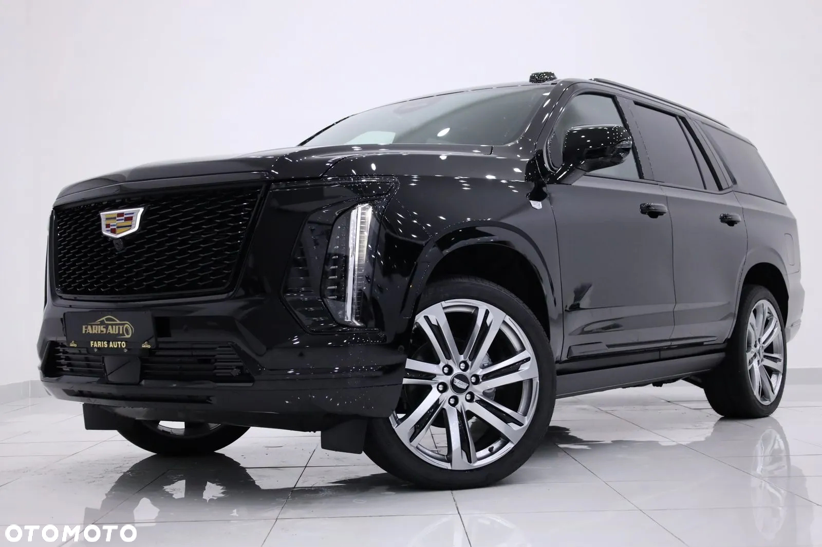 Cadillac Escalade - 9