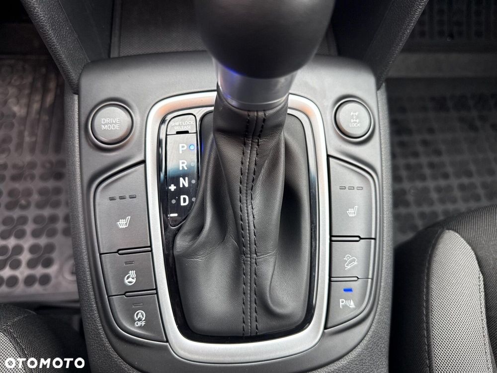 Hyundai Kona 1.6 T-GDI Premium 4WD DCT - 22