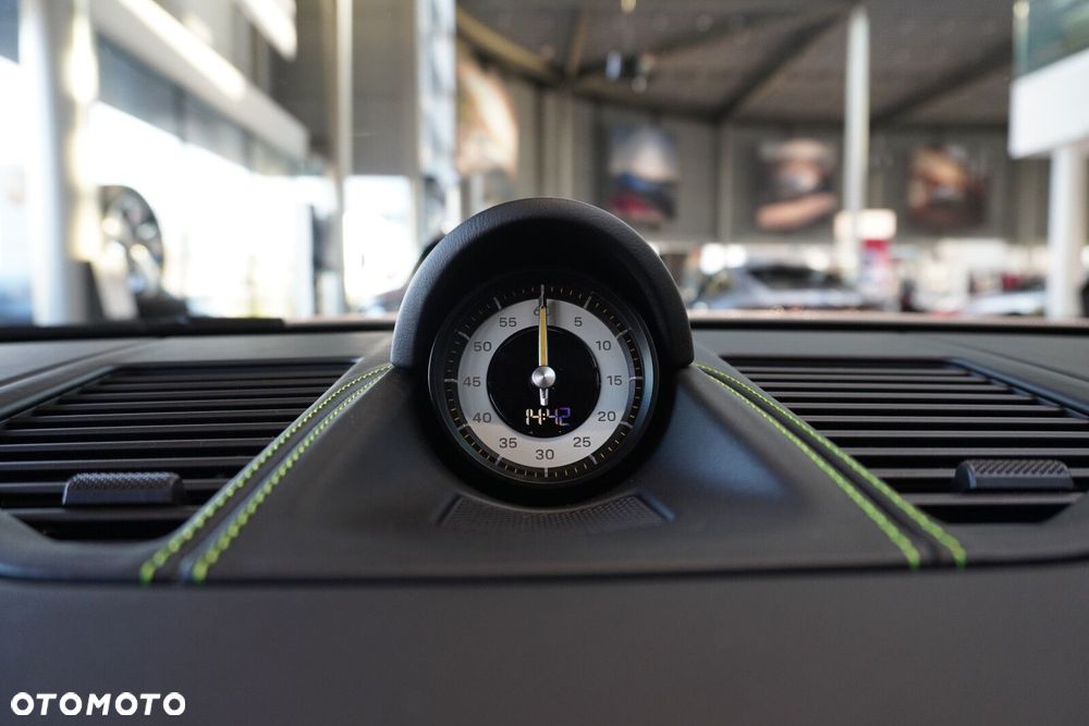 Porsche 911 GT3 RS - 19