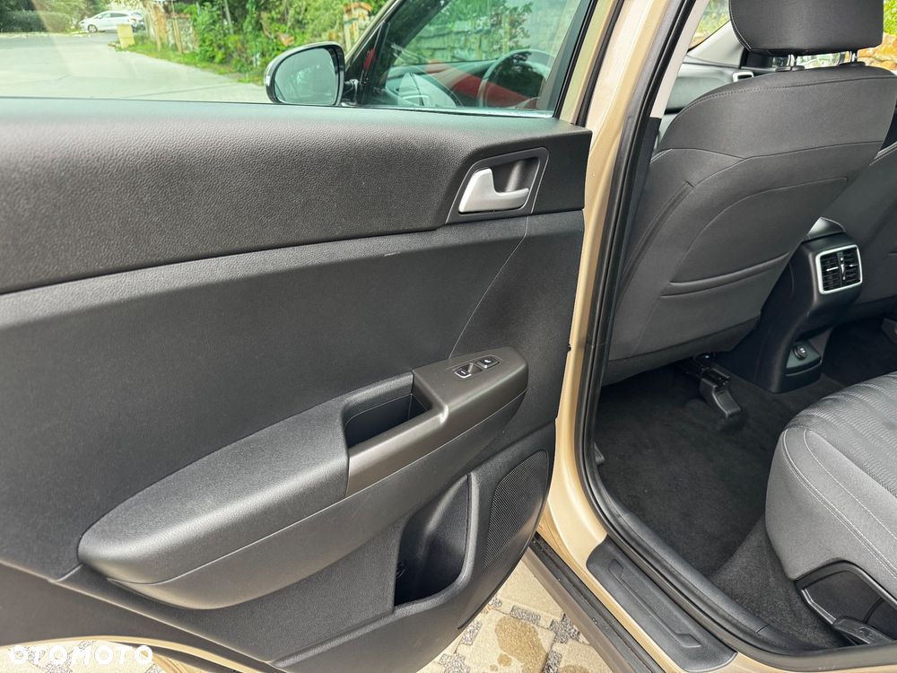 Kia Sportage 1.6 GDI L Business Line 2WD - 13