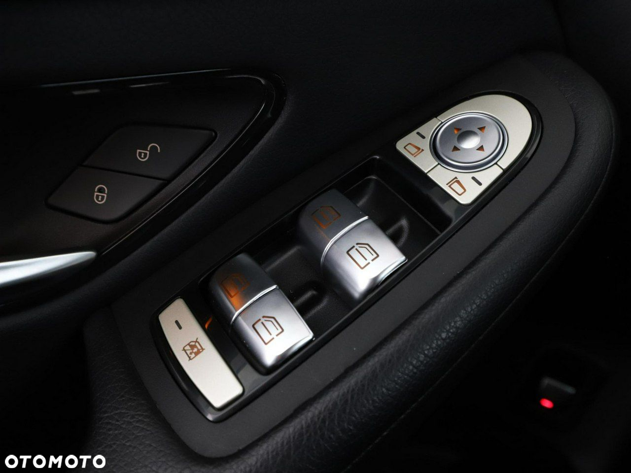 Mercedes-Benz GLC 200 d 4-Matic Business Edition - 37