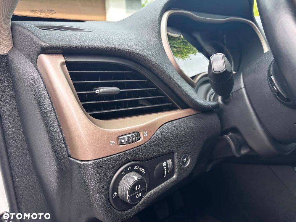Jeep Cherokee 2.0 MJD Active Drive I Limited EU6 - 23