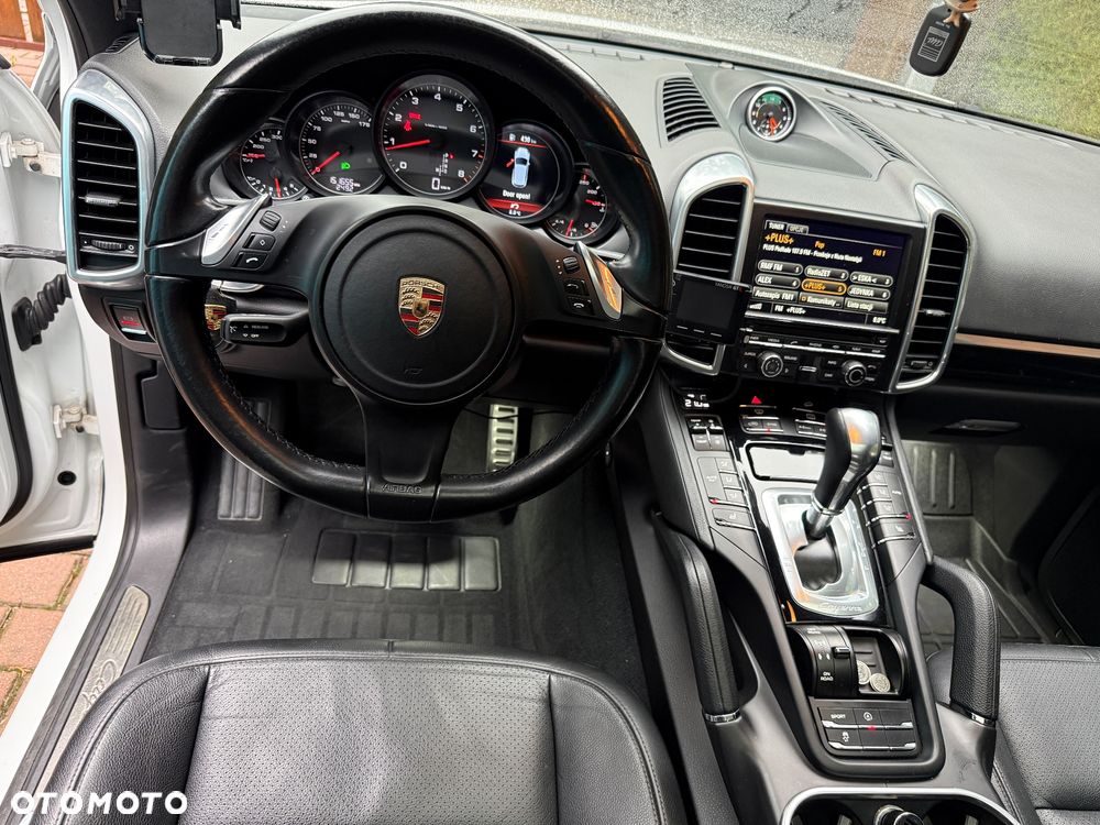 Porsche Cayenne - 20