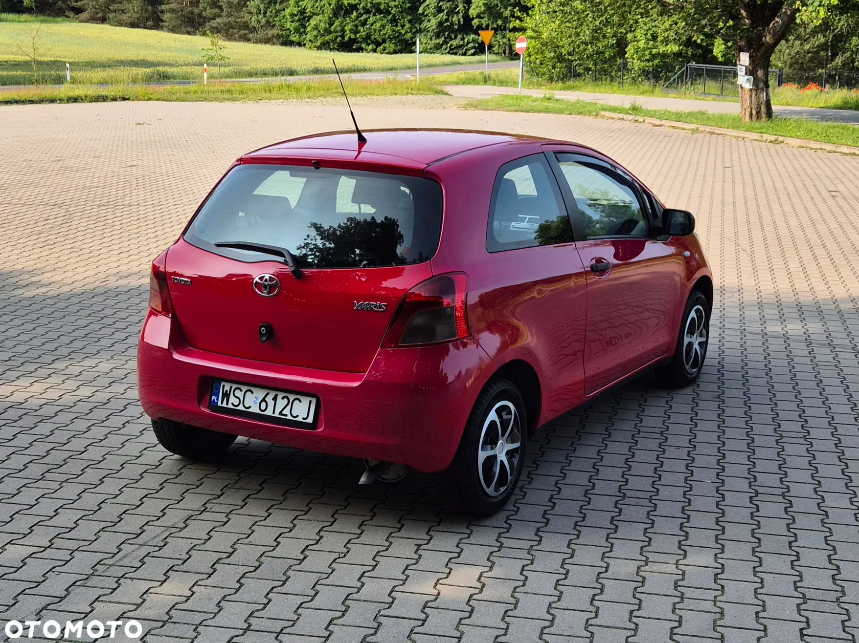 Toyota Yaris - 11