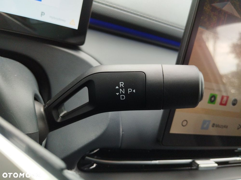 Geely Starray EM-i 1.5 PHEV Max DHT - 24