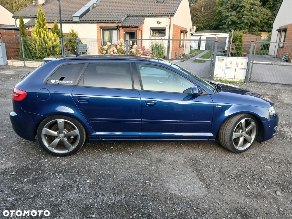Audi A3 Sportback 2.0 TDI DPF S tronic S line Sportpaket (plus) - 9