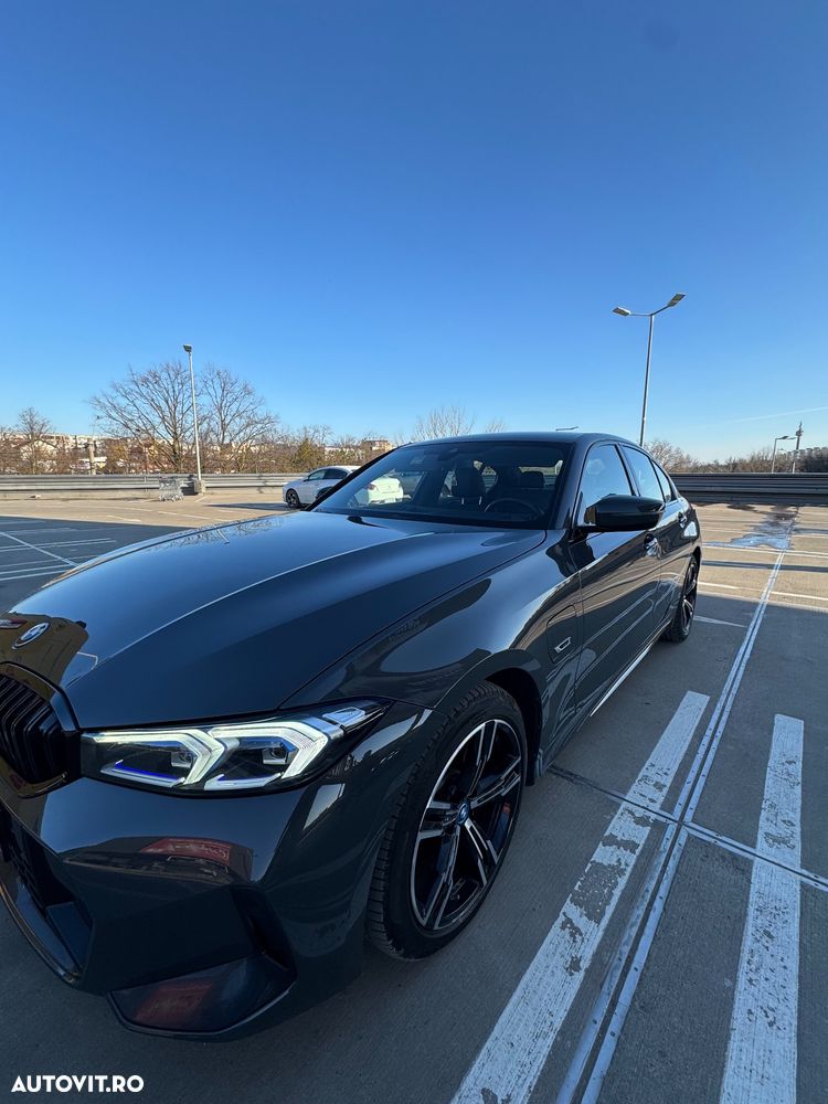 BMW Seria 3 330e Aut. M Sport - 3