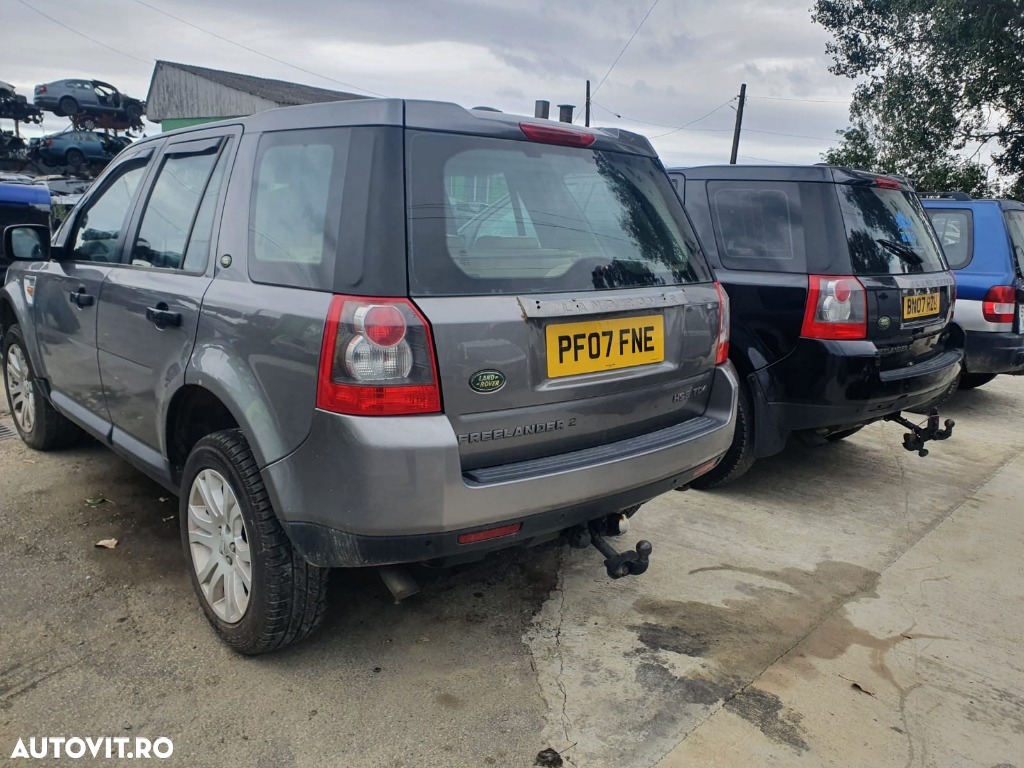 carcasa filtru aer carlig remorcare Land Rover freelander 2 2008 motor 2.2 d 224dt 160cp dezmembrez dezmembrari - 4