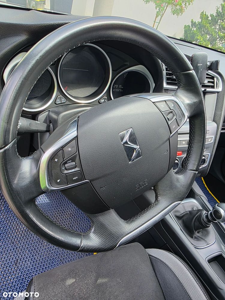 DS Automobiles DS 4 Crossback - 9