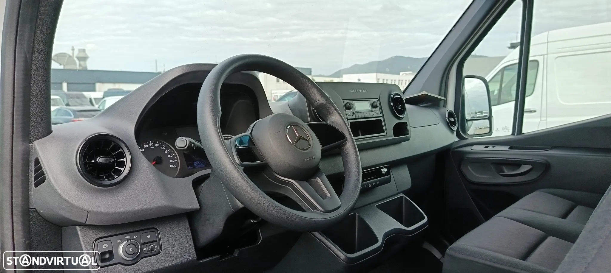 Mercedes-Benz eSprinter Furgão 312/39 - 12